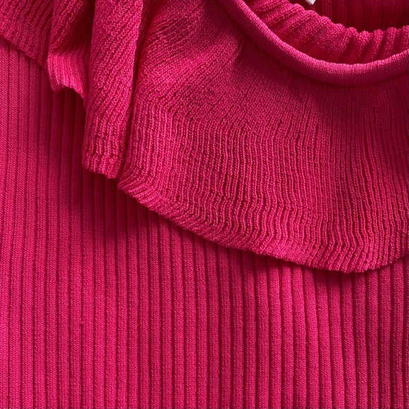 Pink one shoulder ribbed tank top with ruffle - Picture 2 of 4